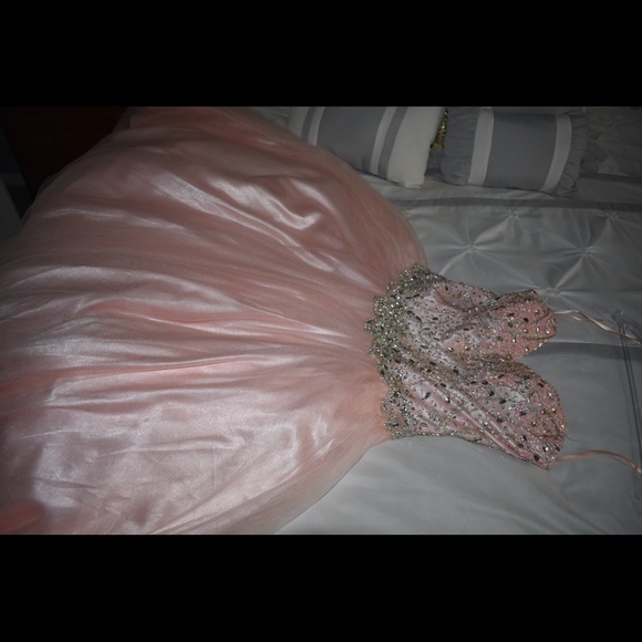 Princess pink prom dress - Picture 5 of 6